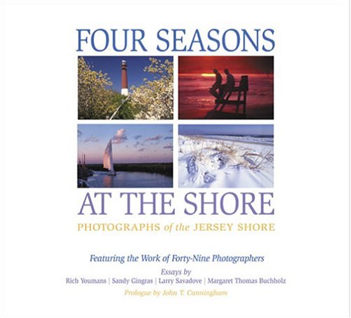 cover image Four Seasons at the Shore: Photographs of the Jersey Shore