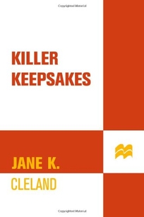 Killer Keepsakes: A Josie Prescott Antiques Mystery