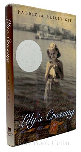 cover image Lily's Crossing