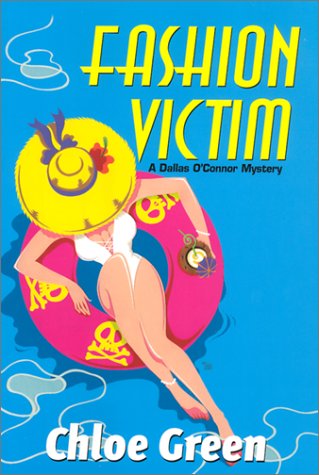 cover image FASHION VICTIM