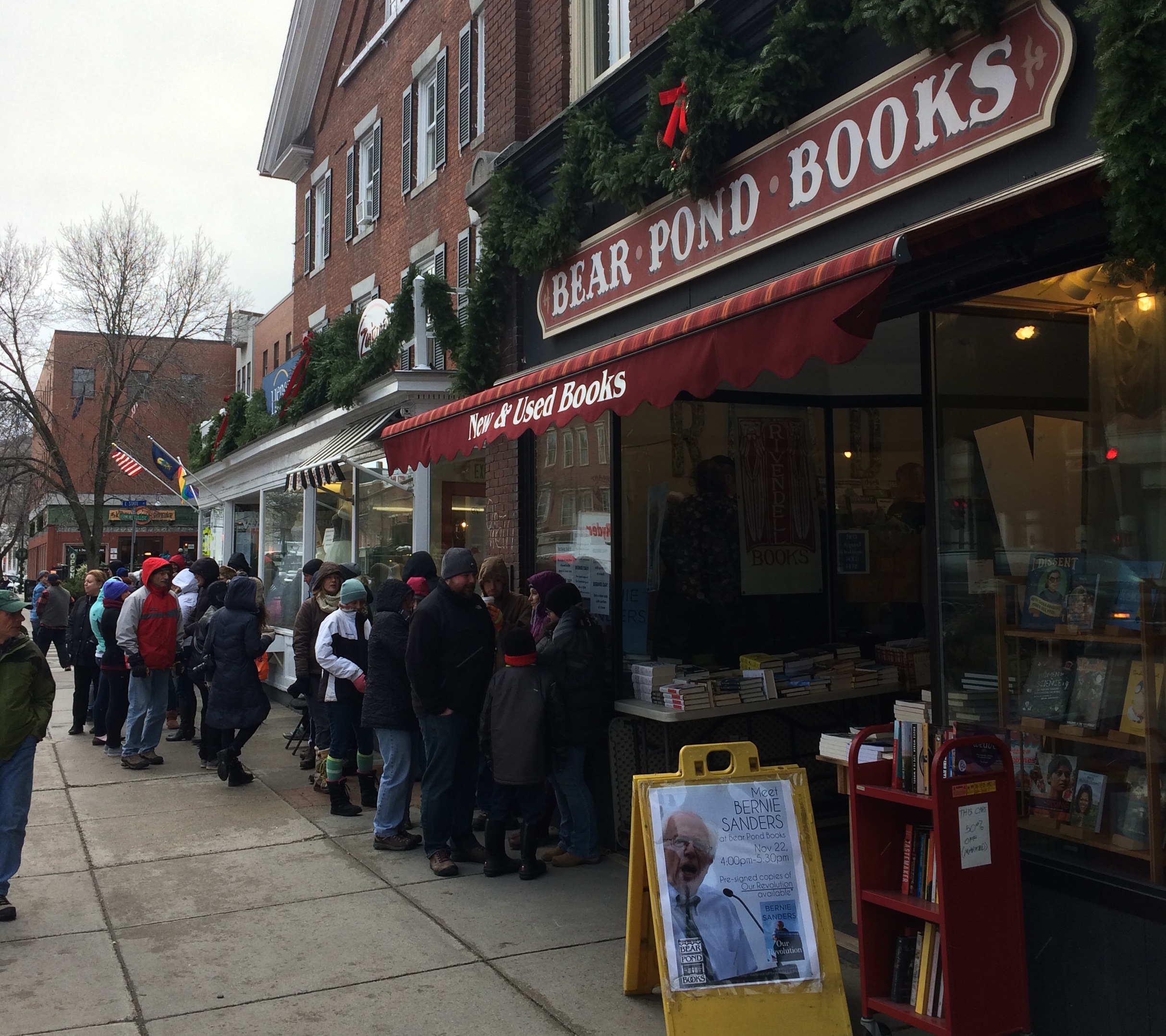 Indie Booksellers See Early Holiday Sales Boost