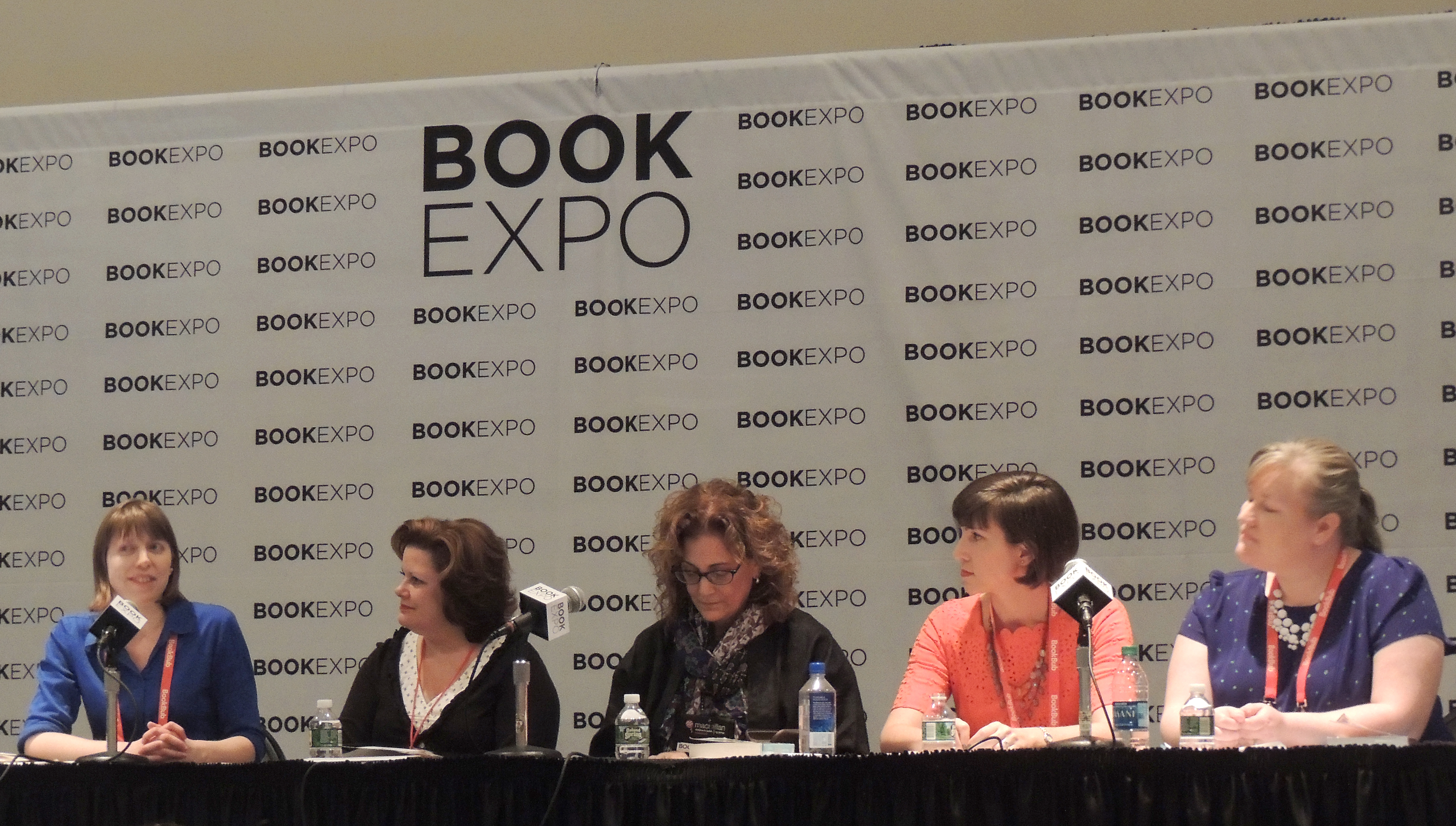 Bookexpo 2107 All Abuzz About Middle Grade